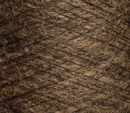 Manifattura Sesia Art. Paris Nm 15.000 – Filato in kid mohair e seta Mulberry col. Marrone mélange D300